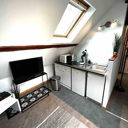 Tres Beau Studio Mansarde, Centre De Bourgesアパートメント エクステリア 写真